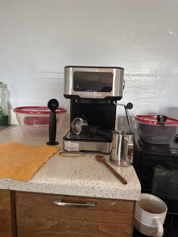 Customer carousel item 8.