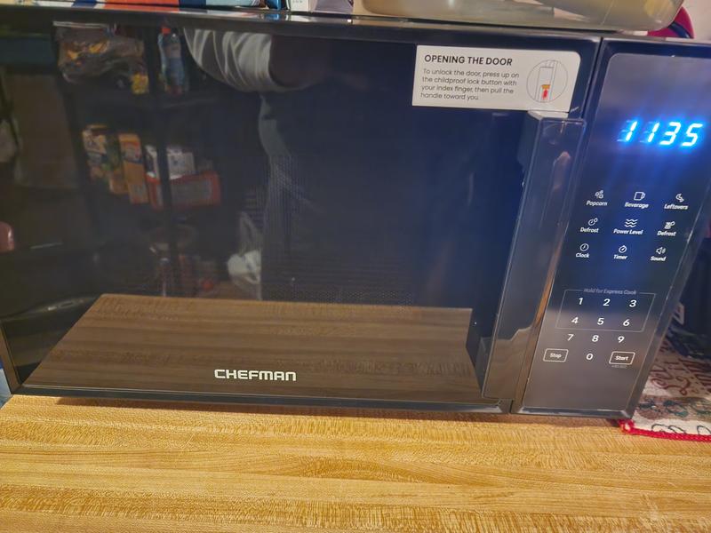 Customer carousel item 11.