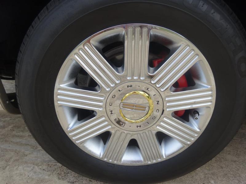 My 2009 Town Car, Full Grandpa ride