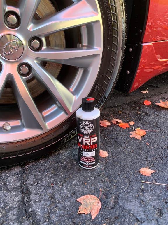 Chemical Guys VRP Vinyl, Rubber, Plastic Shine and protectant