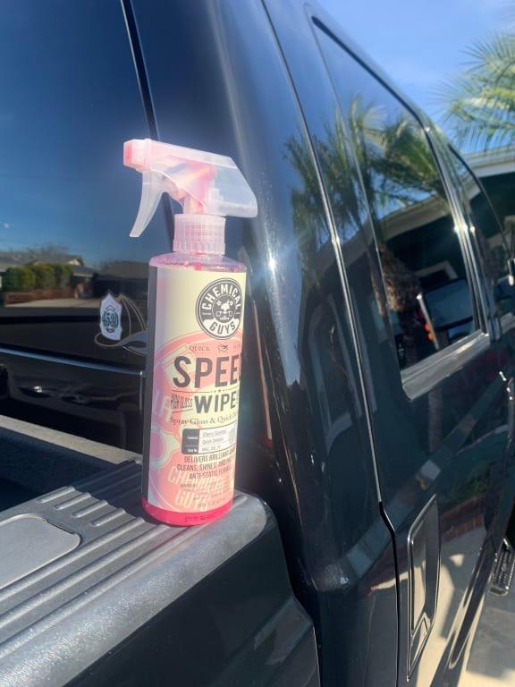 Chemical Guys WAC_202_16 Speed Wipe Quick Detailer, Safe for Cars, Trucks,  SUVs, Motorcycles, RVs & More, 16 fl oz, Cherry Scent : Everything Else 