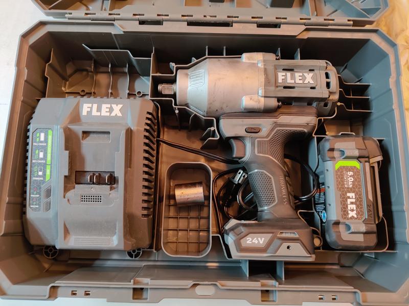 Flex 24V 1/2 High Torque Impact Wrench Kit (5.0Ah) FX1471-1C