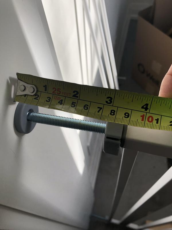 Bolts have to be extended to near-full length. Wobbly and not strong. My GSs will break this with ease. Returning.