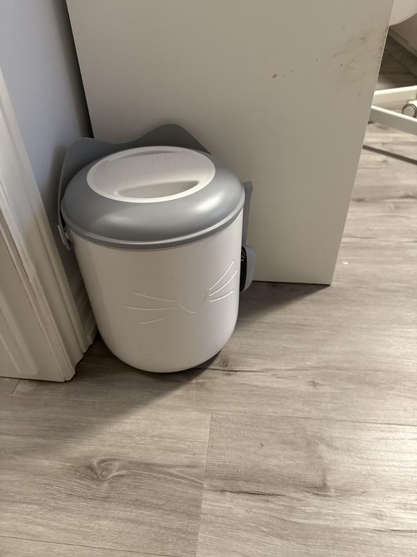 Luxurious place to store dry food