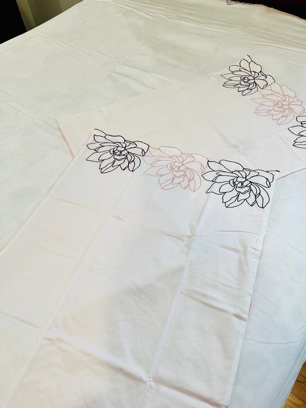 Review Thumbnail Image 1 381084394