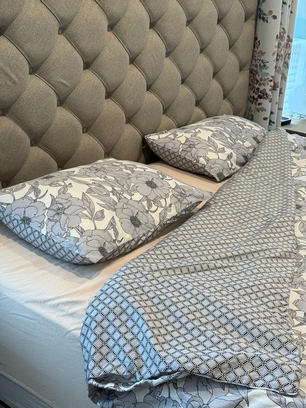 Review Thumbnail Image 3 379548071