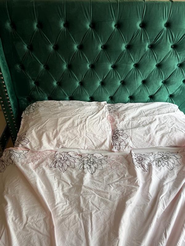 Review Thumbnail Image 0 383222674