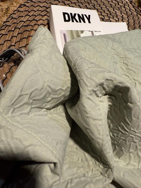 Review Thumbnail Image 0 338970322