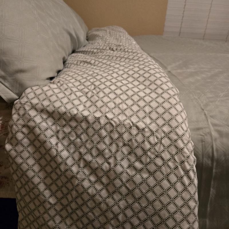 Review Thumbnail Image 4 379575199