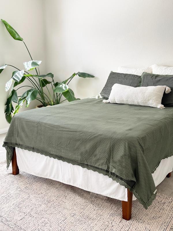 Review Thumbnail Image 0 379889613