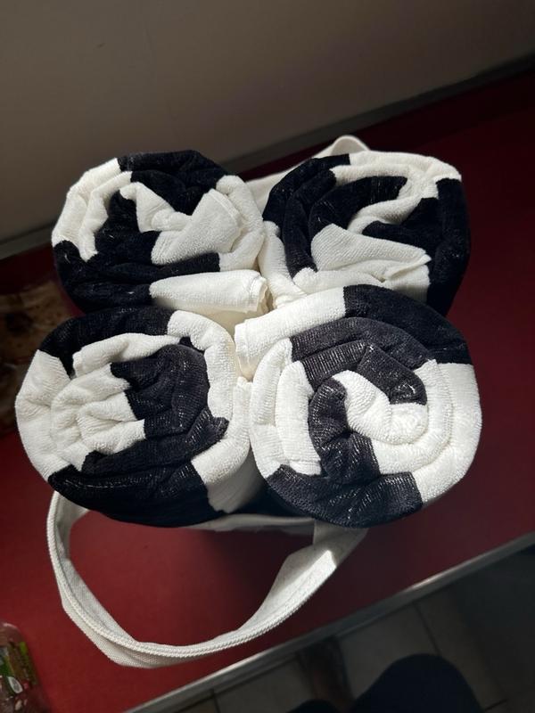 Review Thumbnail Image 1 317470394