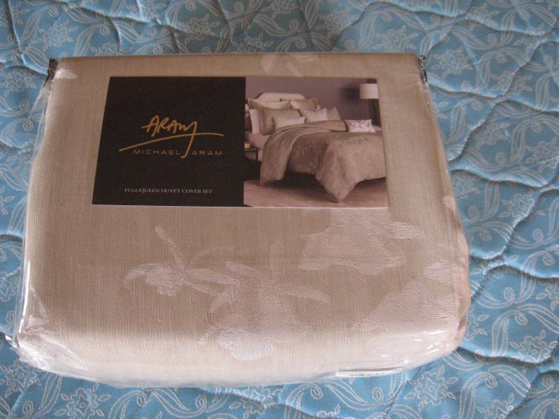 My new Orchid Full/Queen Duvet Set Linen before opening.