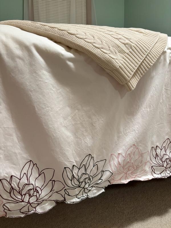 Review Thumbnail Image 0 382411746