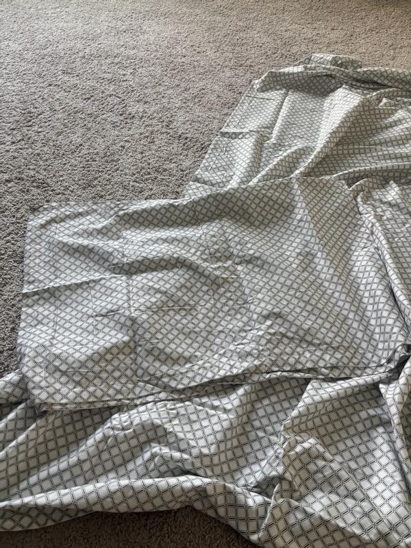 Review Thumbnail Image 1 379510935