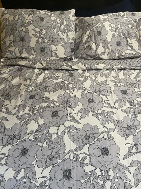 Review Thumbnail Image 0 379375696