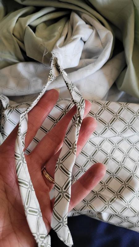 Review Thumbnail Image 0 381356989