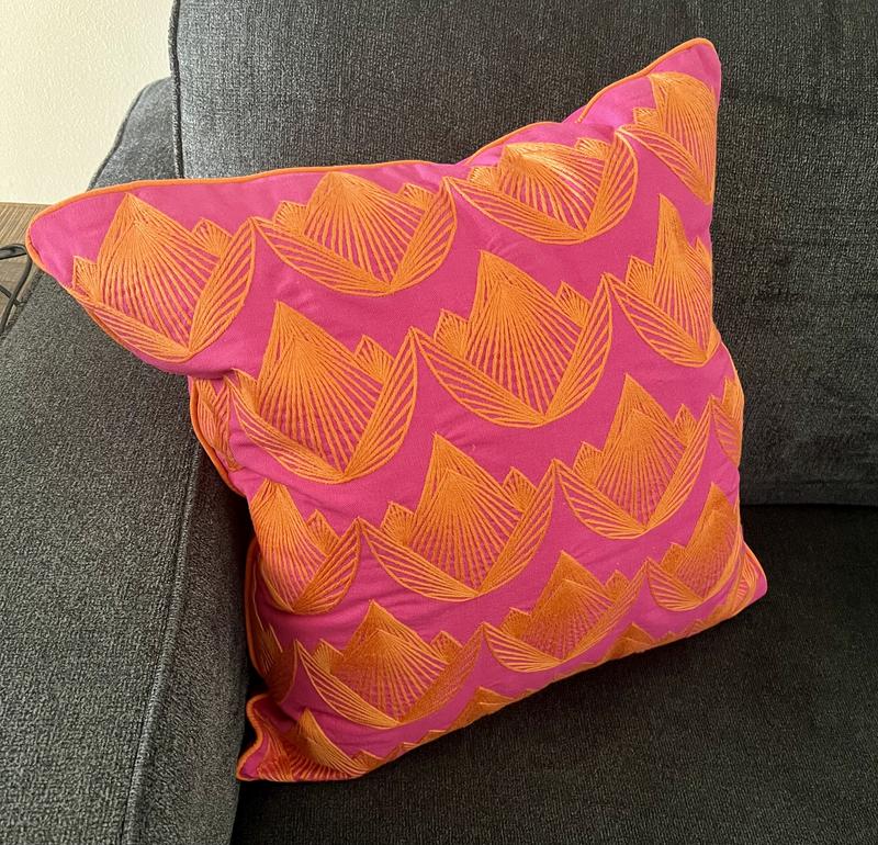 Review Thumbnail Image 0 246491106