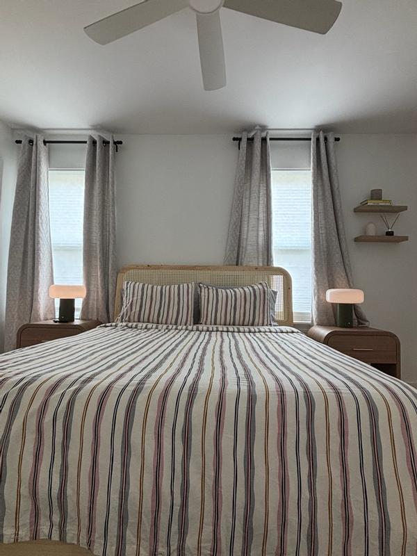 Review Thumbnail Image 2 379753178