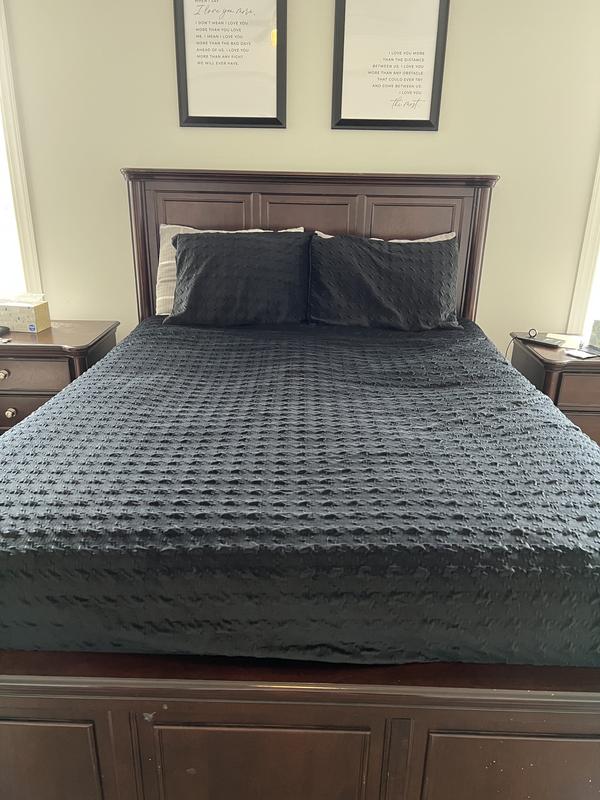 Black houndstooth comforter set