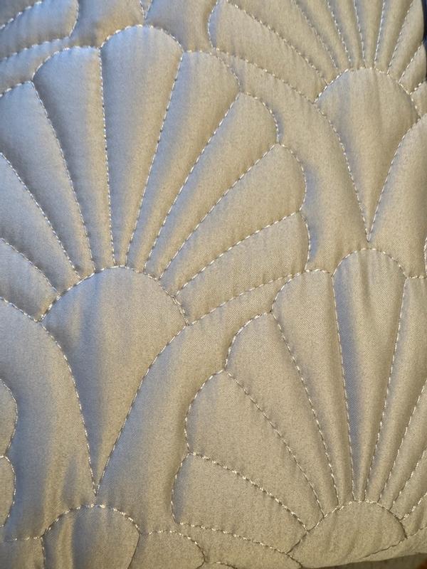 Review Thumbnail Image 0 381286693