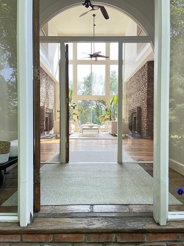 Review Thumbnail Image 0 348771501