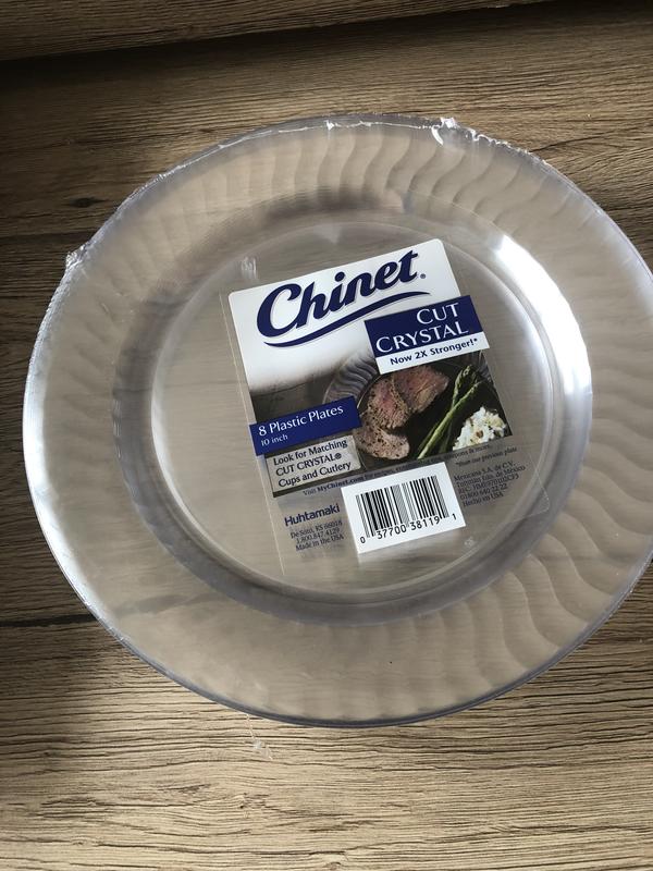 Chinet Cut Crystal 10-Inch Plates, 8 ct - Harris Teeter