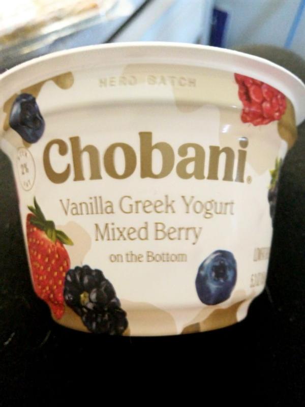 Chobani Low-Fat Mixed Berry Blended Greek Yogurt 5.3oz