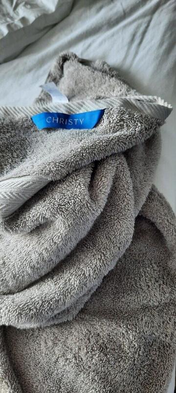 Customer photo for "Love the colour, as of"
