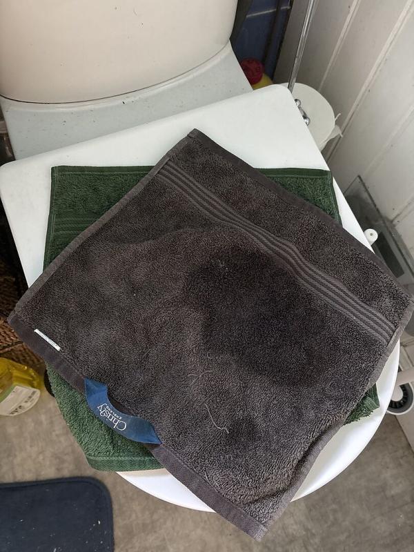 Customer photo for "Not what I’d expect from this company"