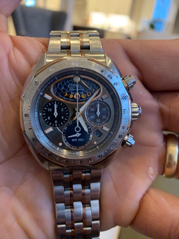 Citizen 2025 moonphase flyback