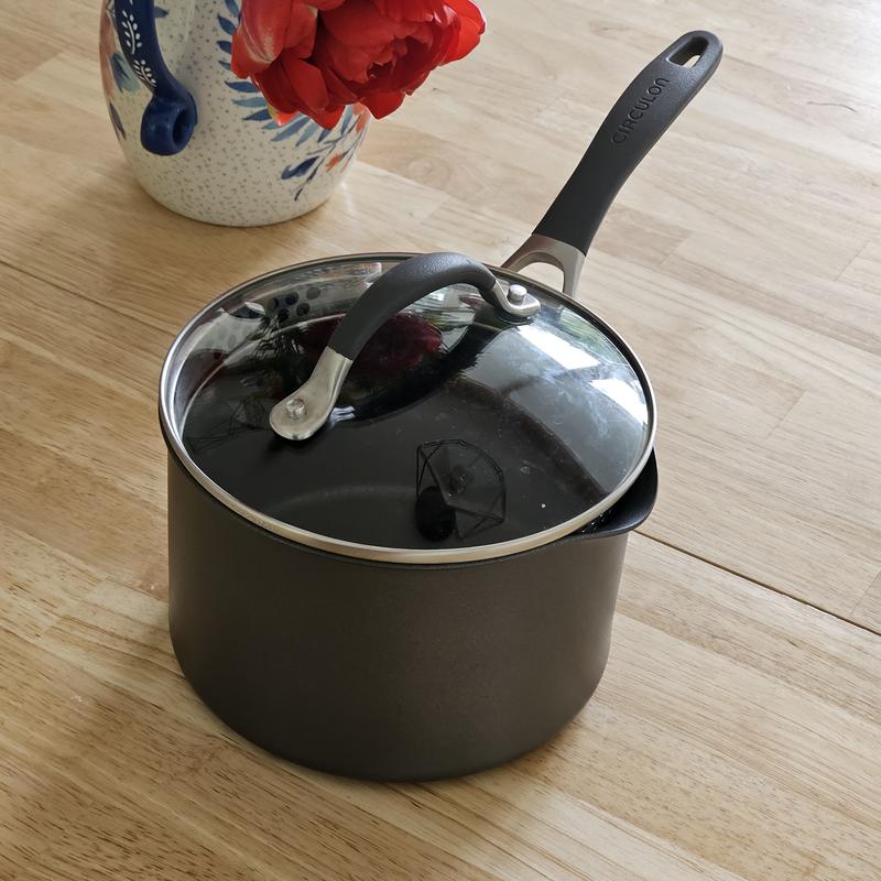 Circulon, Radiance Nonstick Straining Saucepan - Zola