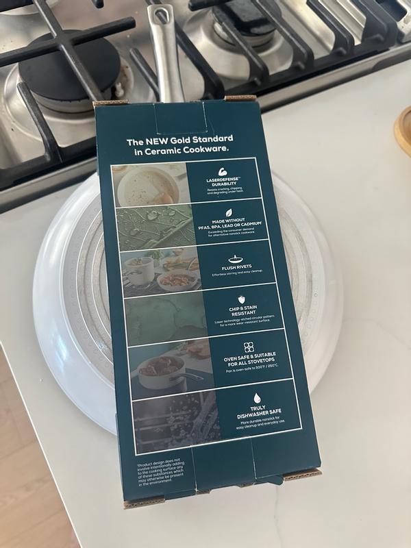 Customer carousel item 11.