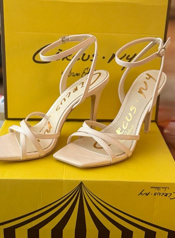 Review Thumbnail Image 1 381907764