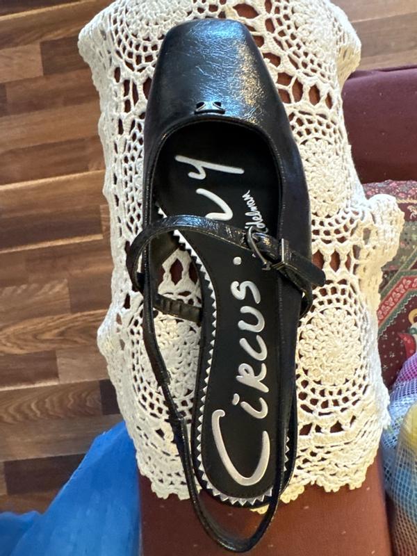 Review Thumbnail Image 0 383513243