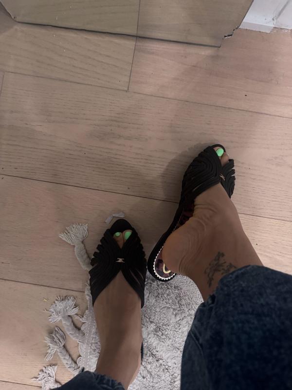 Review Thumbnail Image 1 383756029