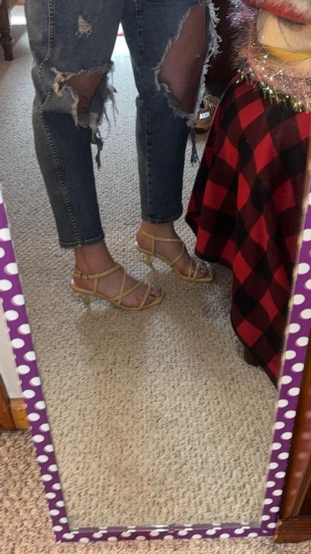 Review Thumbnail Image 1 384678820