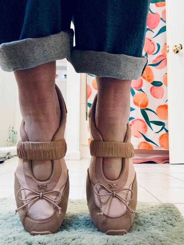 Customer carousel item 3.