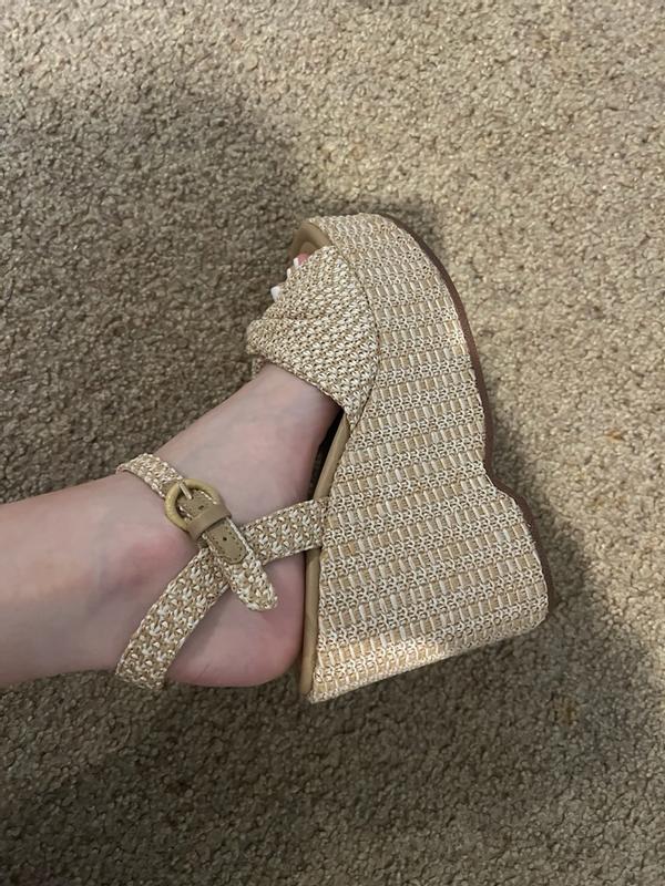 Review Thumbnail Image 1 385143950