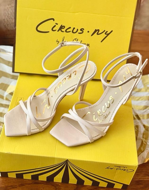 Review Thumbnail Image 2 381907764