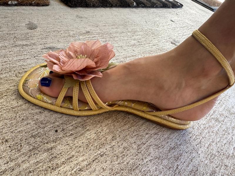 Review Thumbnail Image 0 382174433