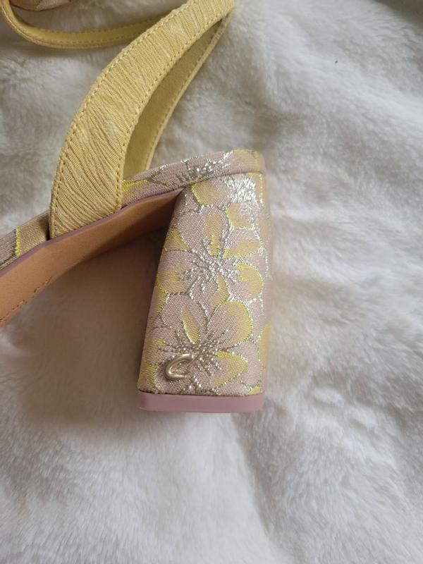 Review Thumbnail Image 2 382387144