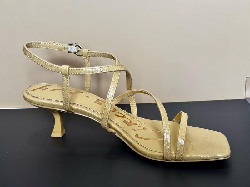 Review Thumbnail Image 0 381934227