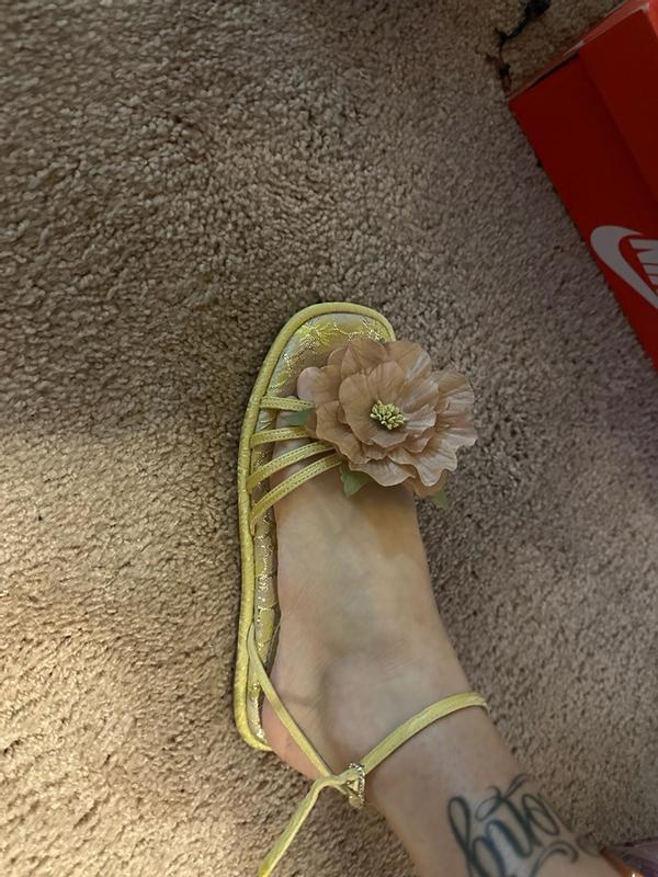 Review Thumbnail Image 0 382983109