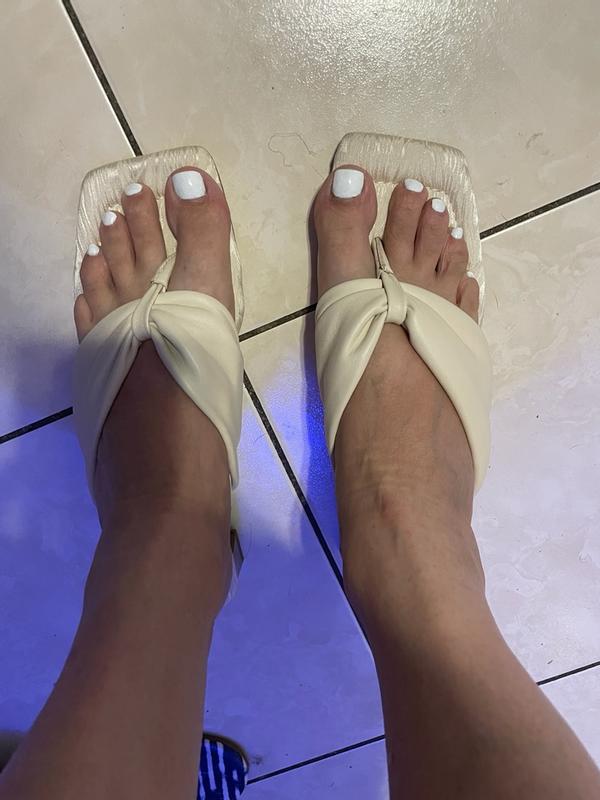 Review Thumbnail Image 1 387872638