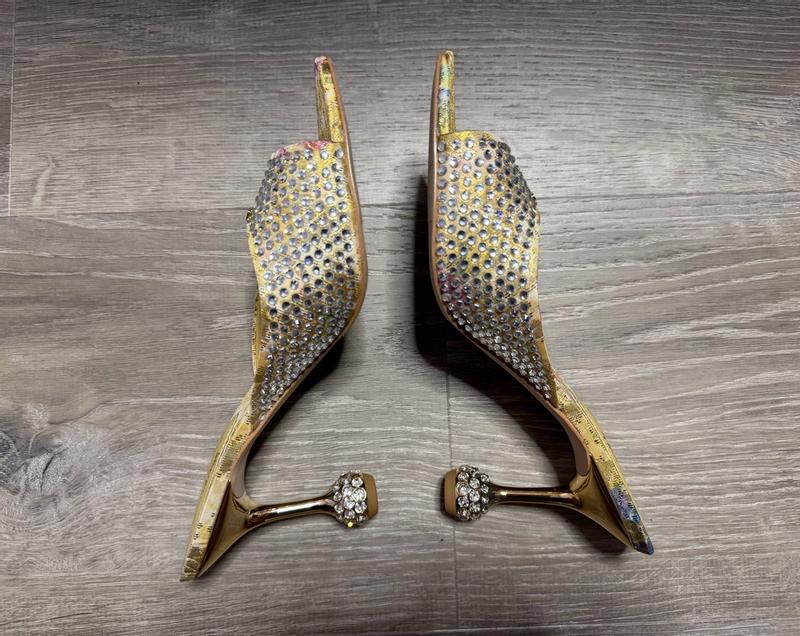 Review Thumbnail Image 1 382189375