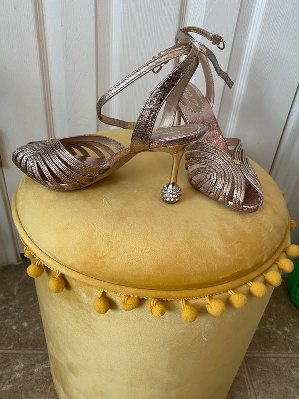 Review Thumbnail Image 1 382064201