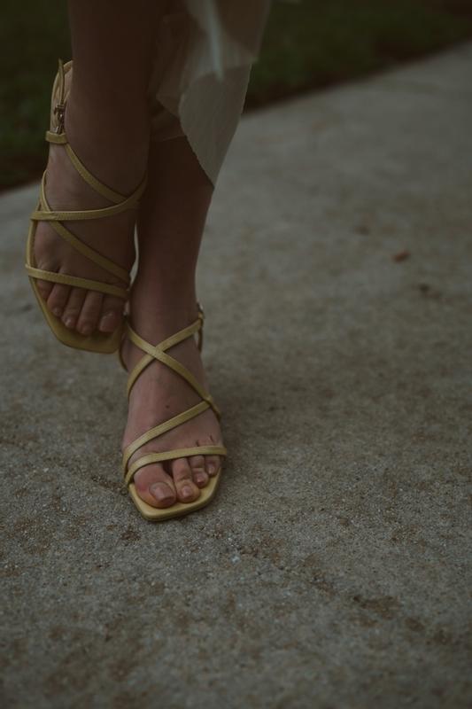 Review Thumbnail Image 1 382032191