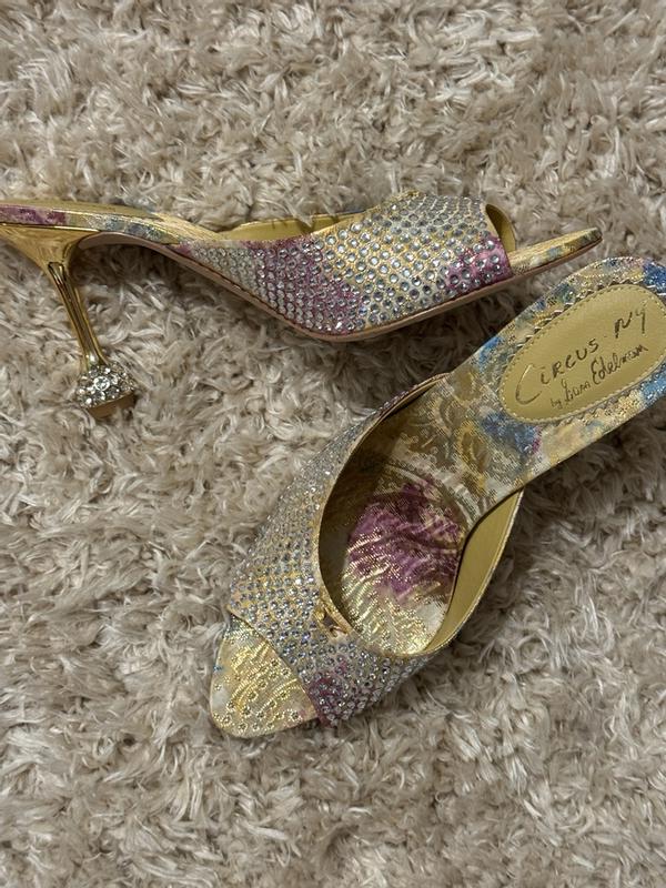 Review Thumbnail Image 0 383531228