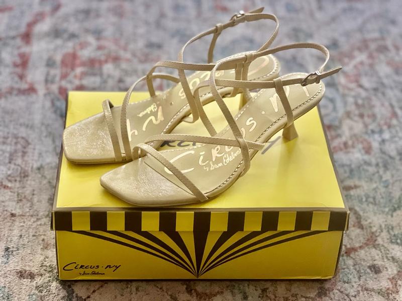 Review Thumbnail Image 0 381921011