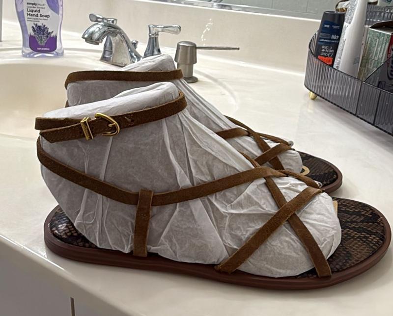 Review Thumbnail Image 1 388619073